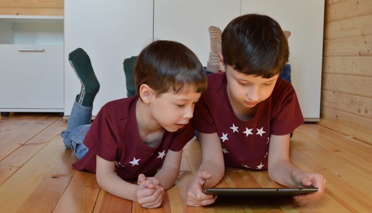 kaip vaikai apeina tėvų kontrolės nustatymus išmaniuosiuose įrenginiuose